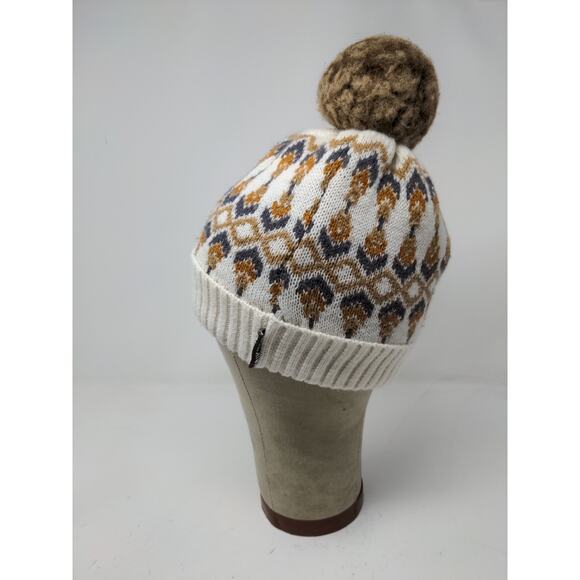 Muk Luks Beanie Winter Hat Pom Pom White Brown Acrylic Wool Blend - Picture 4 of 10